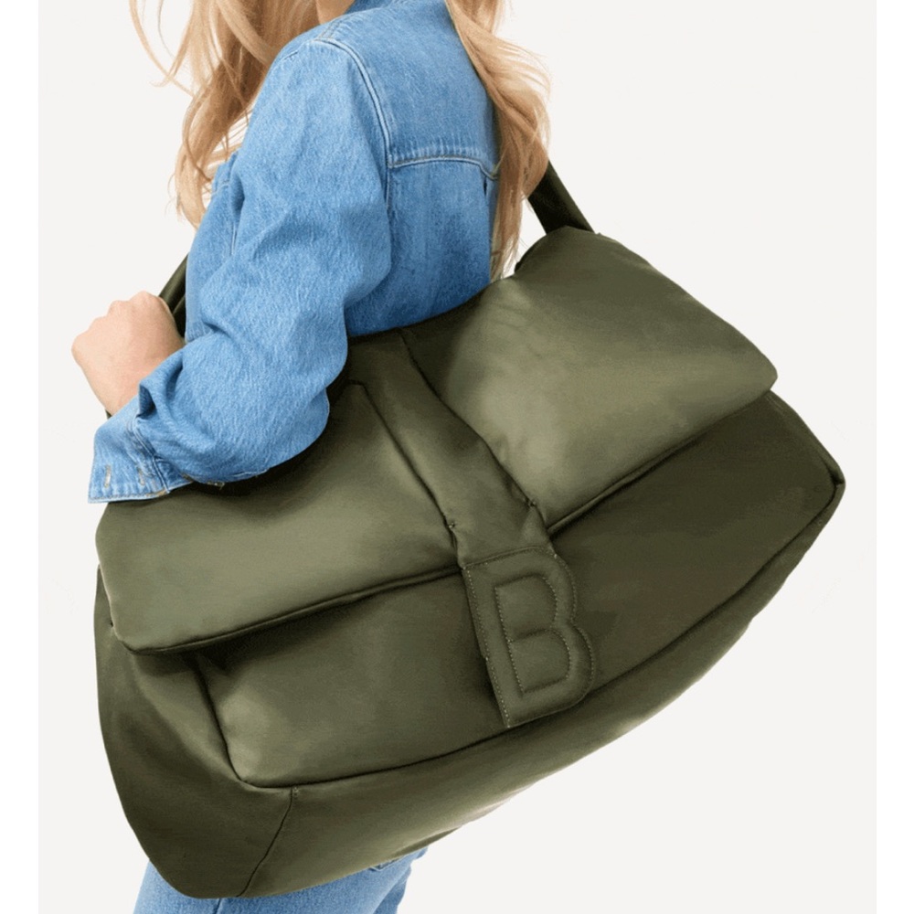 BRAND NEW - Brandon Blackwood - Nia Duffle Bag - Green Nylon